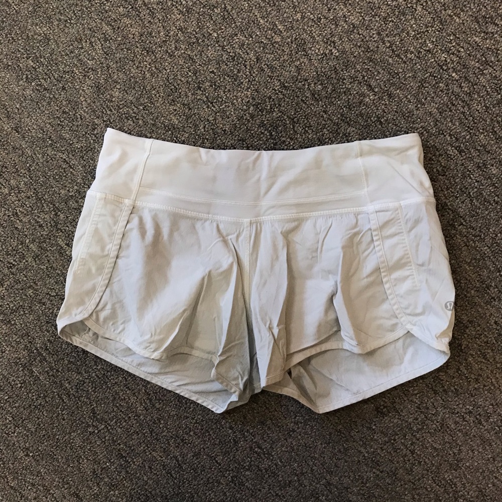 White Run Times Shorts